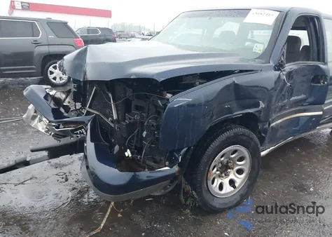 2006 Chevrolet Silverado 1500 Ls z USA, uszkodzony, nr VIN 2GCEC13V461263373